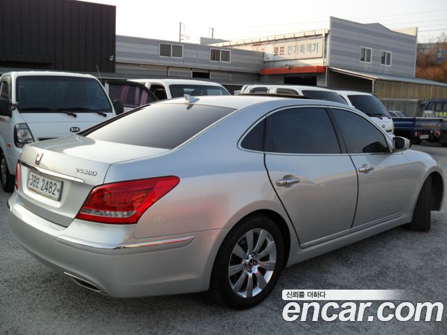 Hyundai Equus 2010 — photo 6
