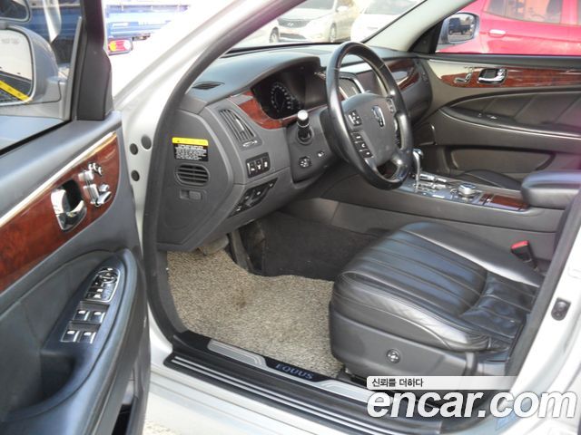 Hyundai Equus 2010 — photo 8