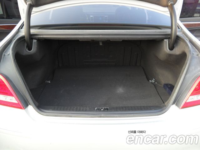 Hyundai Equus 2010 — photo 12