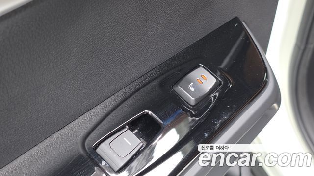 KG Mobility Torres 2024 — photo 18