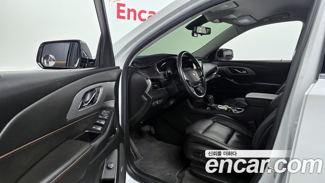 Chevrolet Korea Traverse 2020 — photo 11