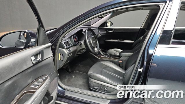 Kia K5 2016 — photo 10