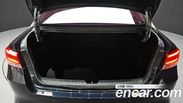 Kia K5 2016 — photo 20