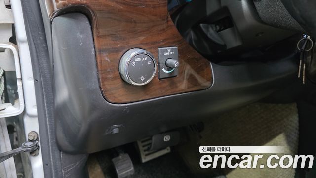 Chevrolet Express Van 2010 — photo 14