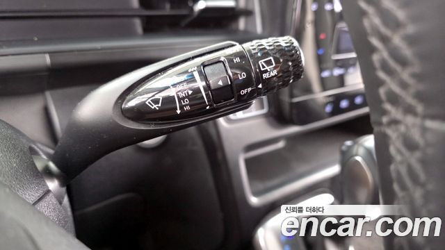 Hyundai Staria 2023 — photo 19
