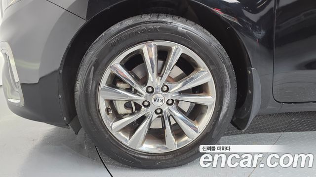 Kia Canival 2019 — photo 5