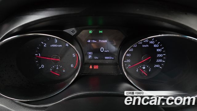 Kia Canival 2019 — photo 8