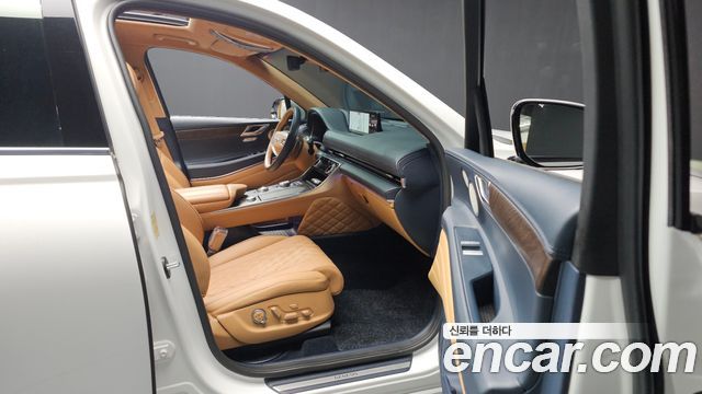 Genesis GV80 2023 — photo 17