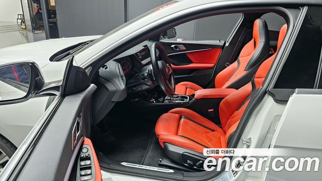 BMW 2-Series 2023 — photo 10