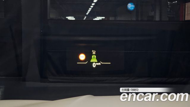 BMW 2-Series 2023 — photo 17