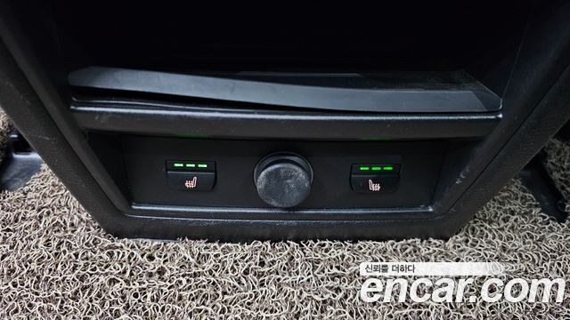 BMW X5 2017 — photo 19