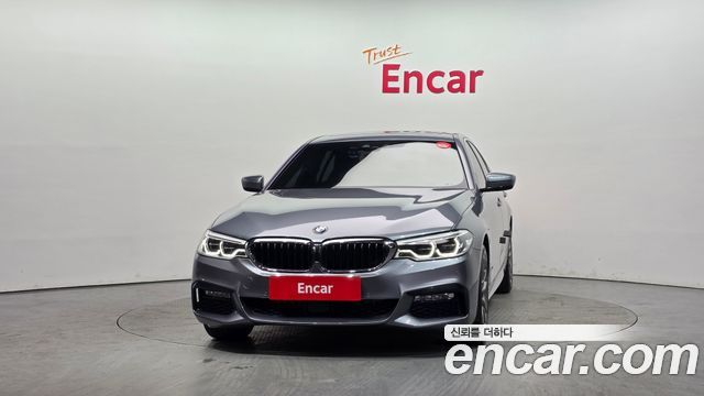 BMW 5-Series 2018 — photo 3
