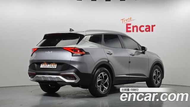 Kia Sportage 2022 — photo 2