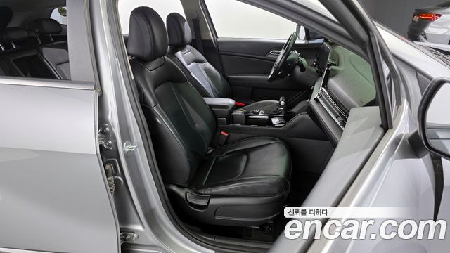 Kia Sportage 2022 — photo 12