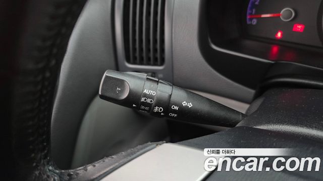 Hyundai AVANTE 2009 — photo 19
