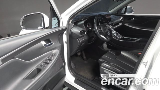 Hyundai Santafe 2021 — photo 11