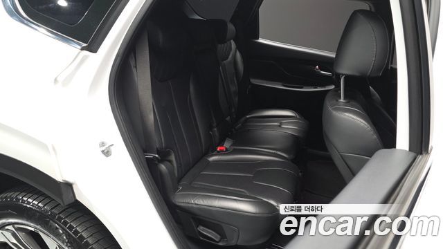 Hyundai Santafe 2021 — photo 12