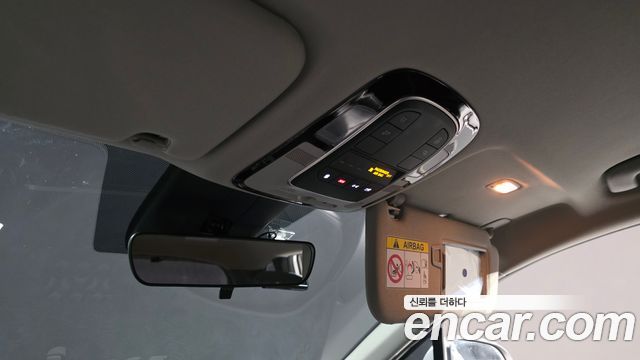 Hyundai Santafe 2021 — photo 18