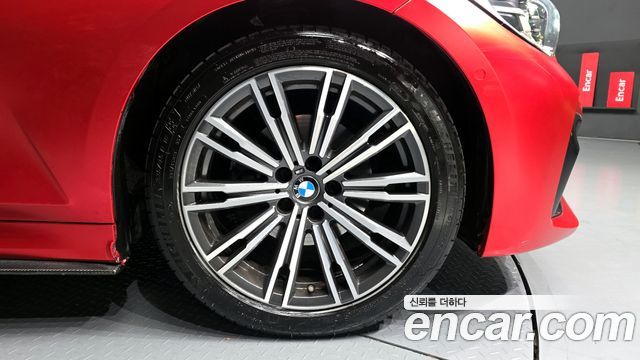 BMW 3-Series 2021 — photo 5