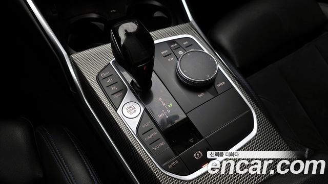 BMW 3-Series 2021 — photo 9