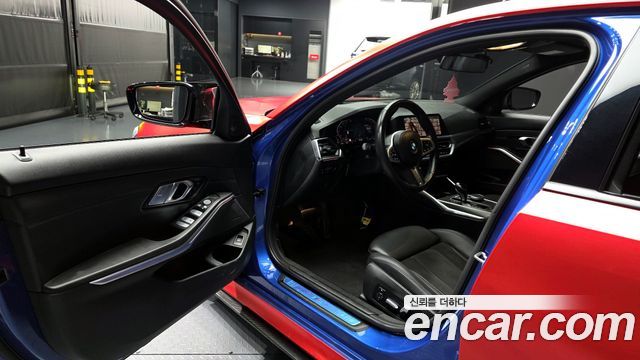 BMW 3-Series 2021 — photo 10