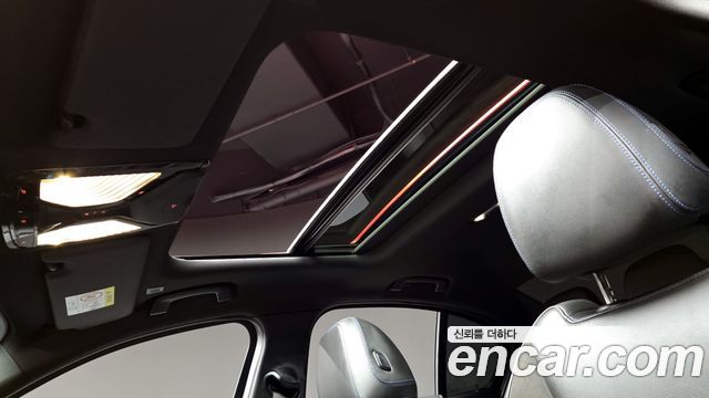 BMW 3-Series 2021 — photo 19