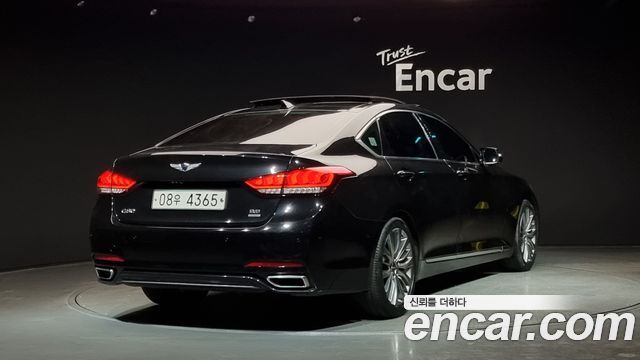 Genesis G80 2018 — photo 2