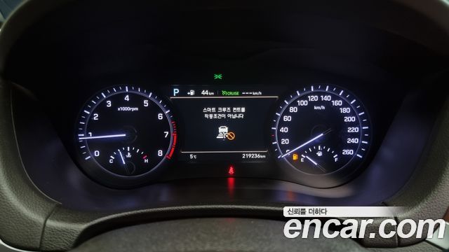 Genesis G80 2018 — photo 8