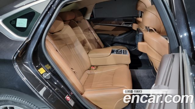 Genesis G80 2018 — photo 12