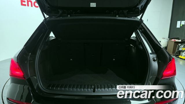 BMW 1-Series 2021 — photo 20