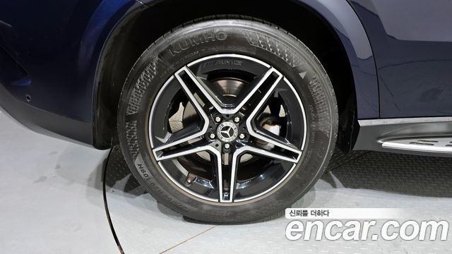 Mercedes-Benz GLE-Class 2021 — photo 5