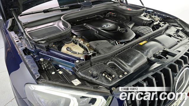 Mercedes-Benz GLE-Class 2021 — photo 6