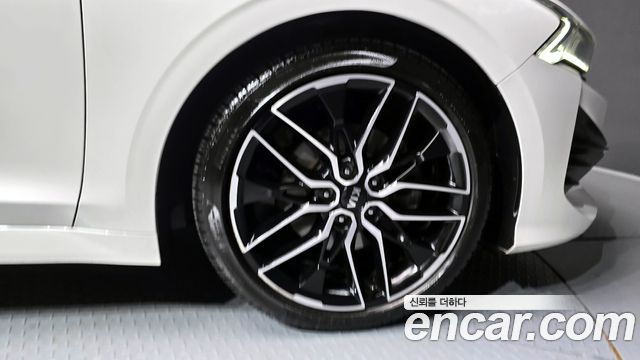 Kia K5 2021 — photo 5