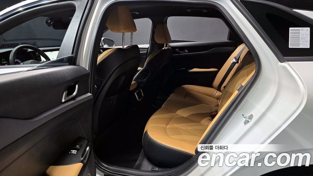 Kia K5 2021 — photo 13