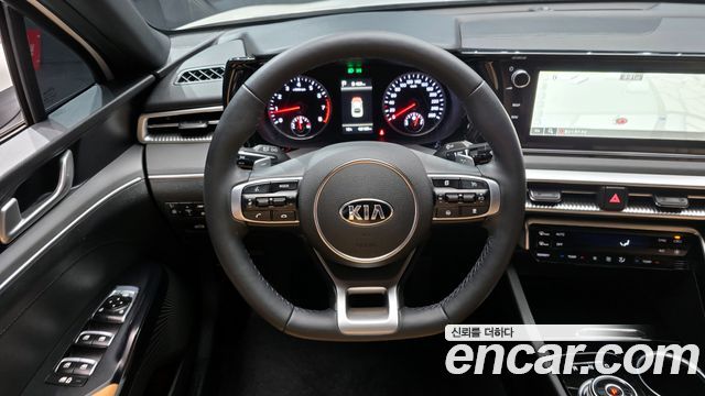 Kia K5 2021 — photo 14