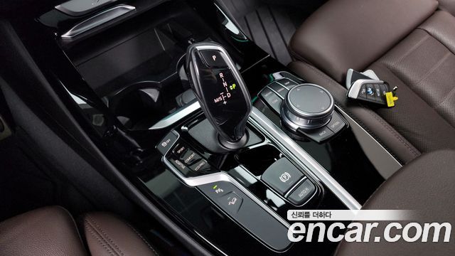 BMW X3 2021 — photo 9