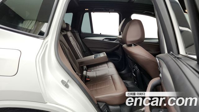 BMW X3 2021 — photo 12