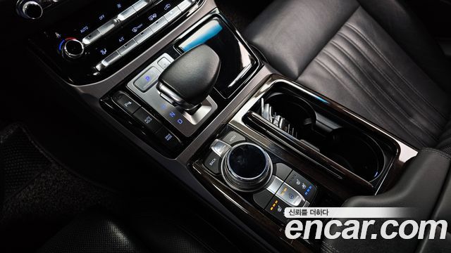 Genesis EQ900 2016 — photo 9