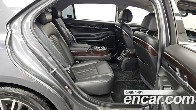 Genesis EQ900 2016 — photo 12