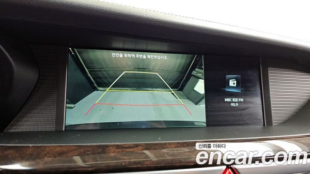 Genesis EQ900 2016 — photo 15
