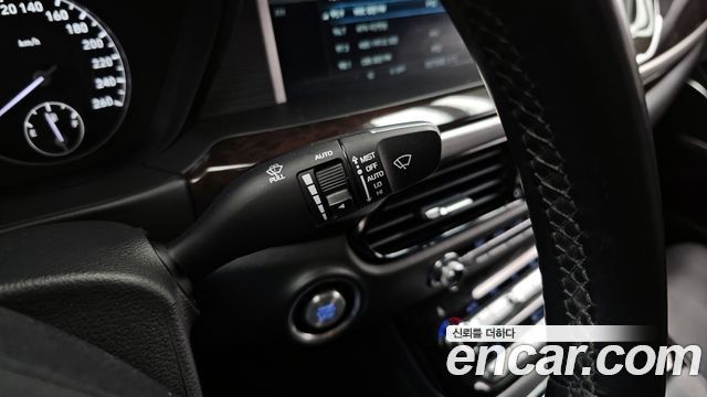 Genesis EQ900 2016 — photo 16