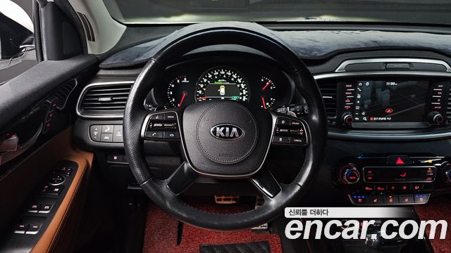 Kia Sorento 2019 — photo 13