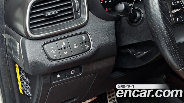 Kia Sorento 2019 — photo 16