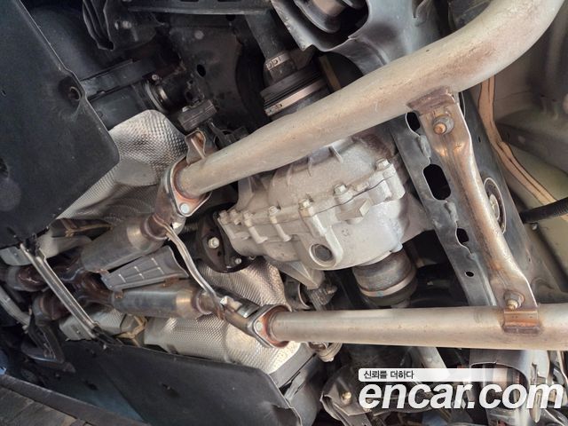 Genesis G70 2019 — photo 18