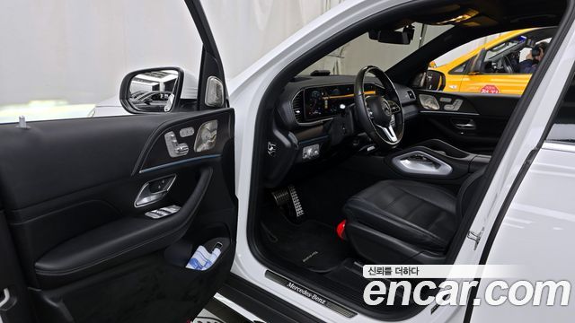 Mercedes-Benz GLS-Class 2022 — photo 10