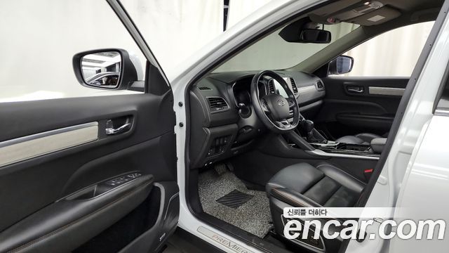Renault Korea QM6 2021 — photo 10