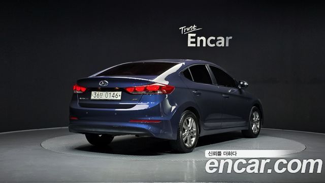 Hyundai AVANTE 2017 — photo 2