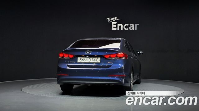 Hyundai AVANTE 2017 — photo 4