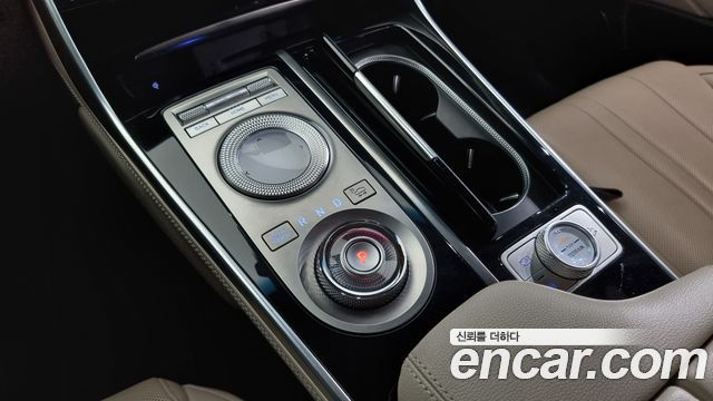 Genesis GV80 2021 — photo 9
