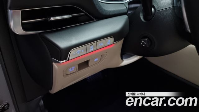 Genesis GV80 2021 — photo 17